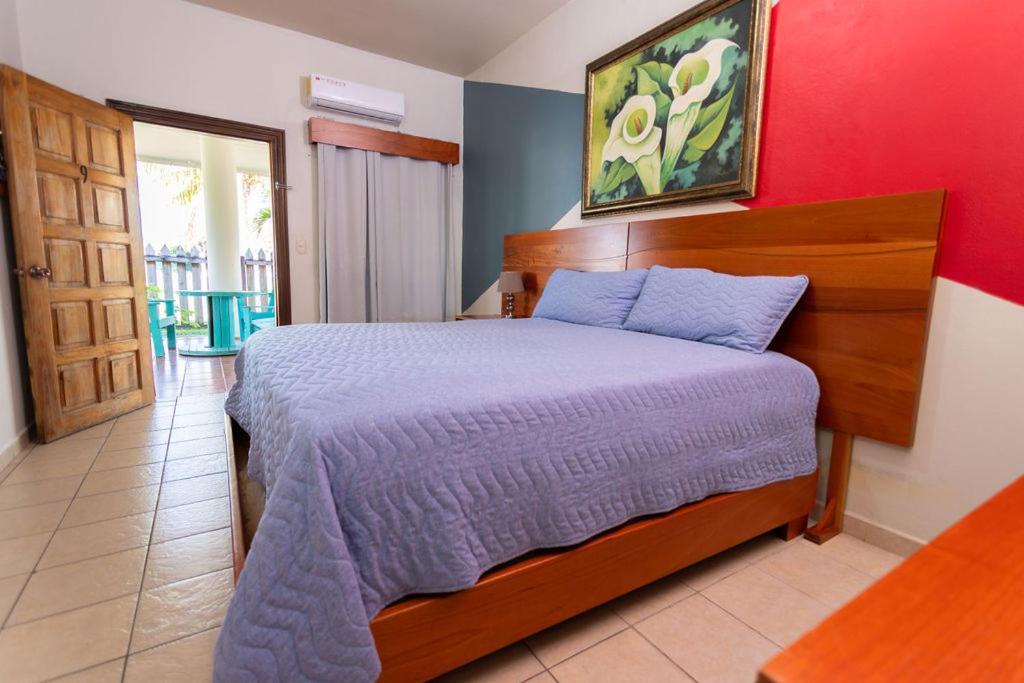 Hotel Vina Del Mar Омоа Экстерьер фото