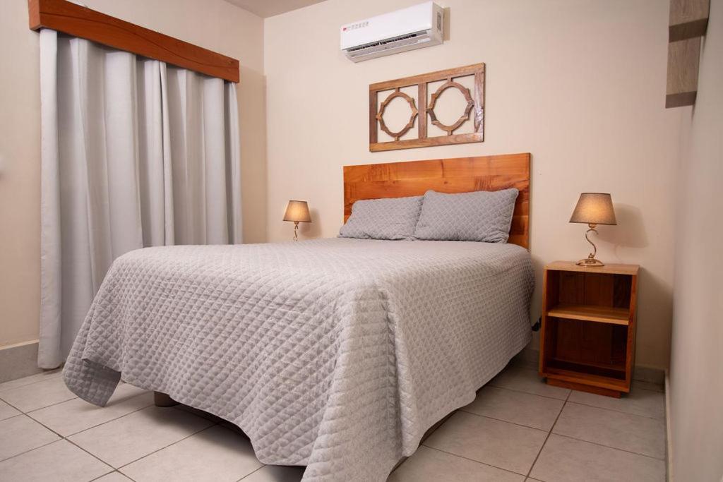 Hotel Vina Del Mar Омоа Экстерьер фото
