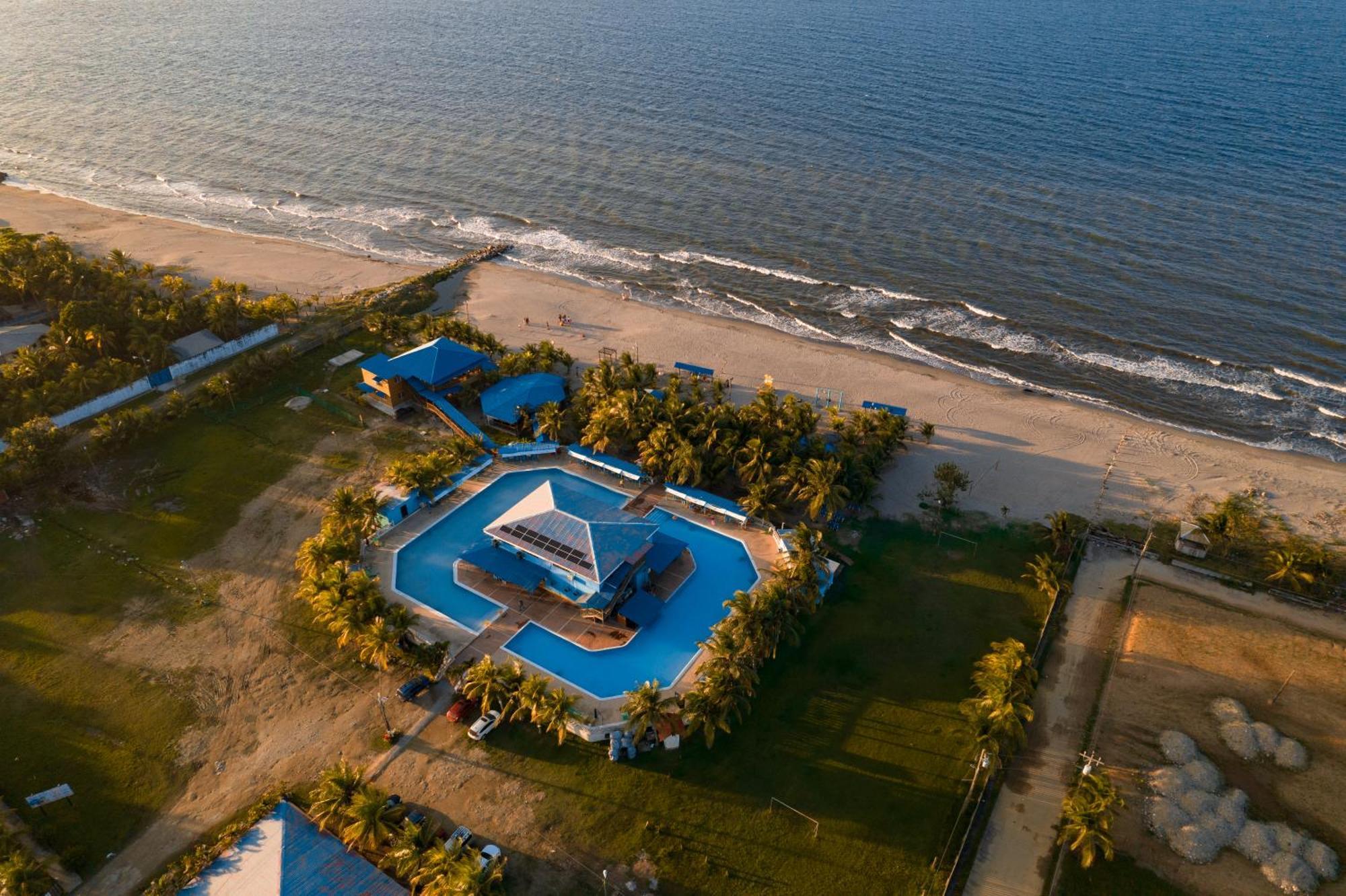 Hotel Vina Del Mar Омоа Экстерьер фото